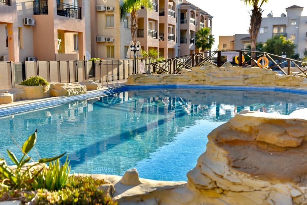 Royal Seacrest F G5 Ground Floor Apartment Paphos Eksteriør billede