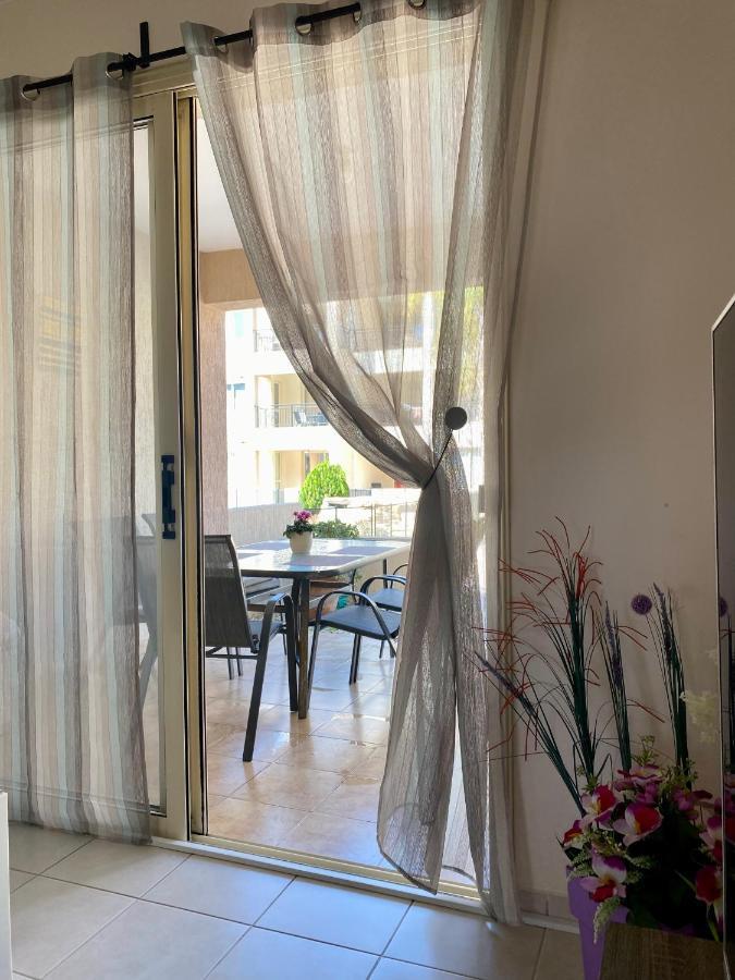 Royal Seacrest F G5 Ground Floor Apartment Paphos Eksteriør billede
